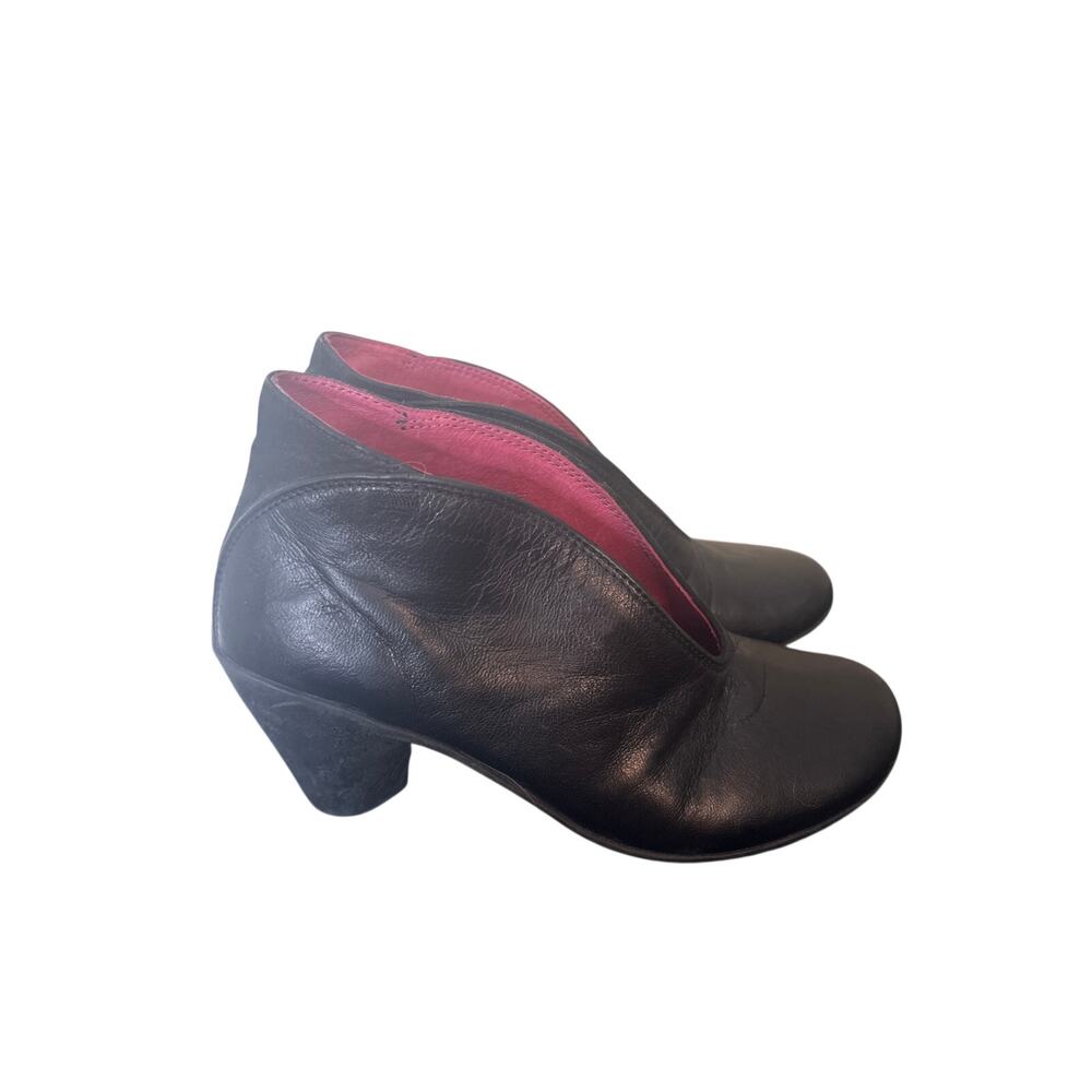 Women's Black Leather Ankle Heels with Pink Lining